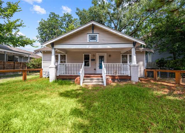Property at 1436 Alexander St, Houston, TX 77008, 2 beds, 1 bath