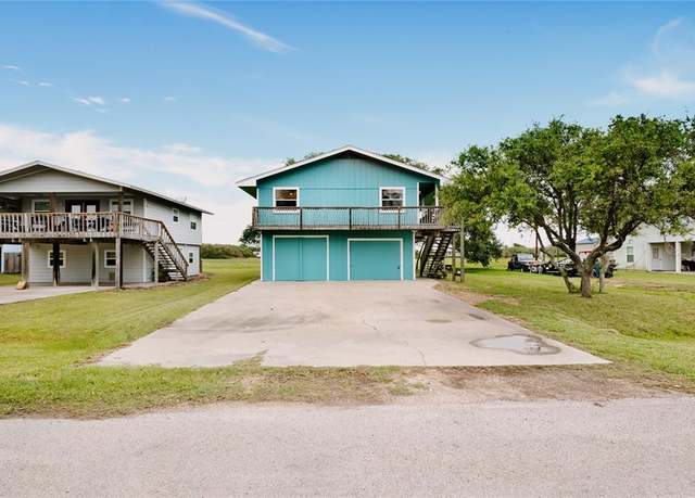 Property at 88 Bay St, Port O Connor, TX 77982, 3 beds, 3 baths