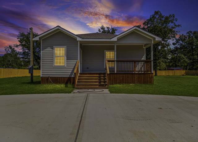 Property at 277 Vicksburg Ln, Livingston, TX 77351, 3 beds, 2 baths