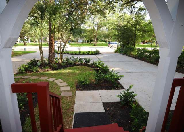 Property at 4912 Bellaire Blvd, Bellaire, TX 77401, 9 beds, 5.5 baths