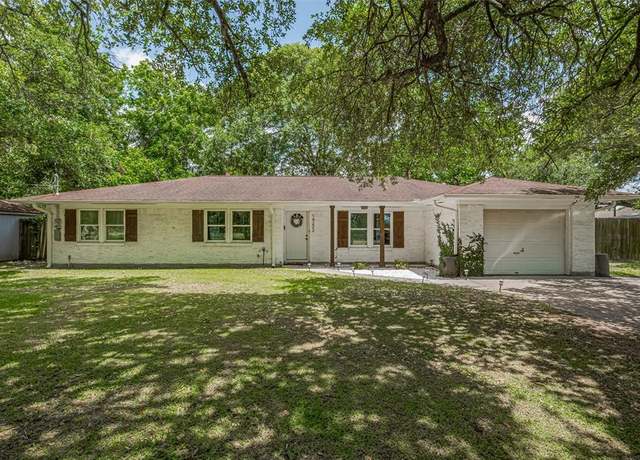 Property at 14202 8th St, Santa Fe, TX 77517, 3 beds, 2 baths