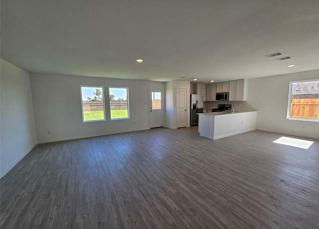 Property at 2626 Rain Quail Ct, Conroe, TX 77306, 4 beds, 2.5 baths