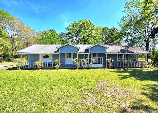Property at 620 Easy St, Cleveland, TX 77327, 3 beds, 2 baths