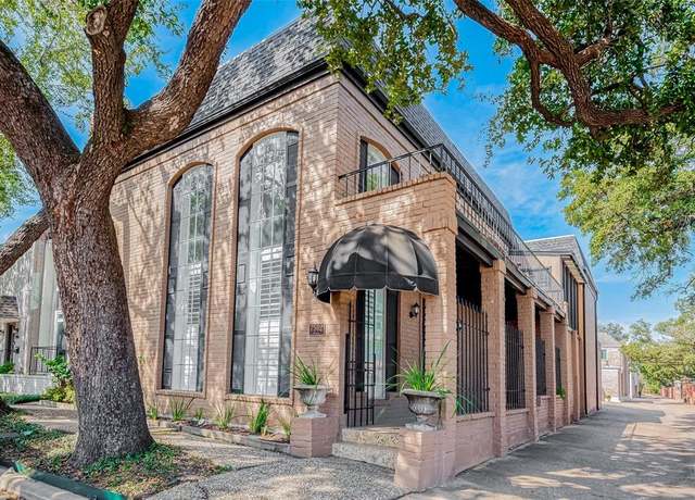 Property at 7502 Olympia Dr, Houston, TX 77063, 3 beds, 3 baths