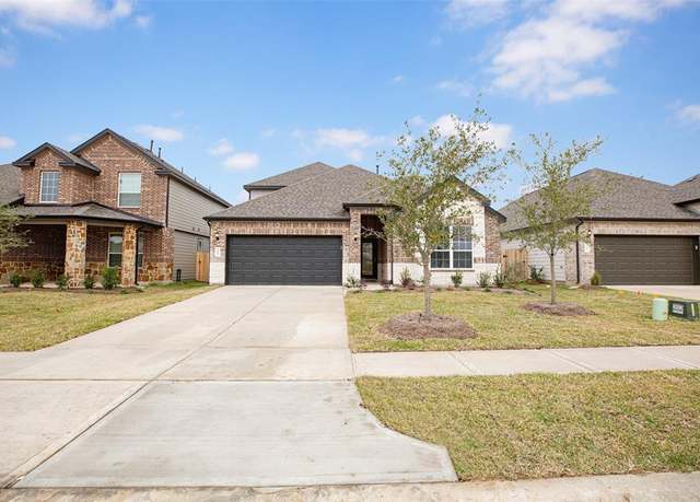 Property at 3065 Waxwing Dr, Brookshire, TX 77423, 4 beds, 3.5 baths