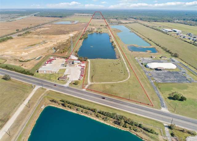 Property at 14525 Highway 146 N, Dayton, TX 77535, 3 beds, 3 baths