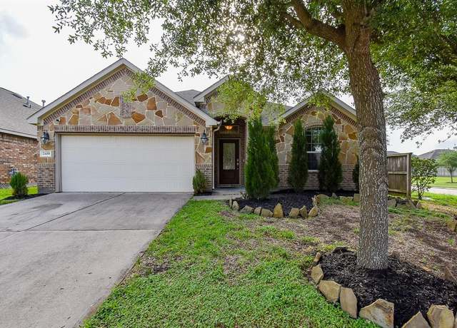 Property at 2439 Dark Elm Dr, Fresno, TX 77545, 4 beds, 2 baths