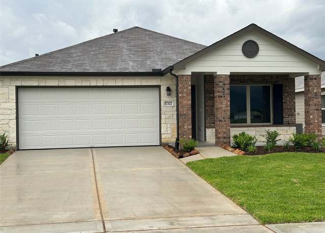 Property at 17327 Roxboro Ridge Ln, Crosby, TX 77532, 3 beds, 2 baths
