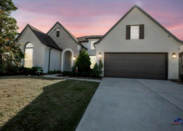 Property at 15138 Botanical Garden Dr, Conroe, TX 77302, 4 beds, 3.5 baths