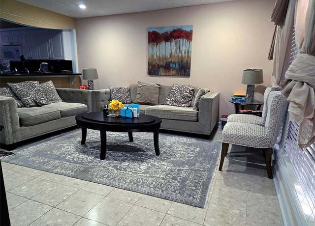 Property at 2503 Mccue Rd #13, Houston, TX 77056, 2 beds, 1.5 baths