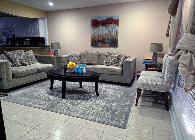 Property at 2503 Mccue Rd #13, Houston, TX 77056, 2 beds, 1.5 baths