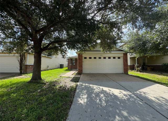 Property at 7702 Sunburst Trail Dr, Cypress, TX 77433, 3 beds, 2 baths