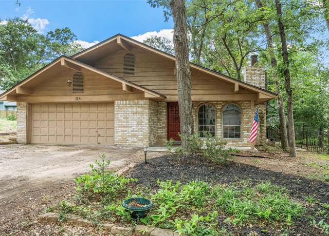 Property at 118 Sun City Ln, Conroe, TX 77304, 2 beds, 2 baths