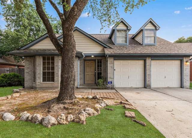 Property at 19714 Hoyte Park Ln, Spring, TX 77379, 3 beds, 2.5 baths