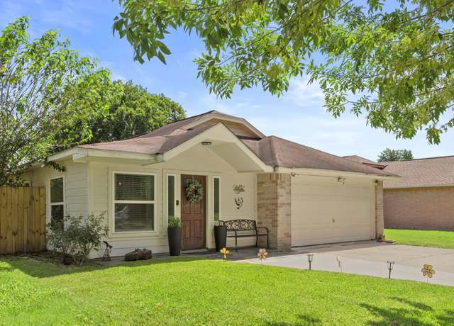 Property at 14006 Blue Falls Dr, Sugar Land, TX 77498, 4 beds, 2 baths