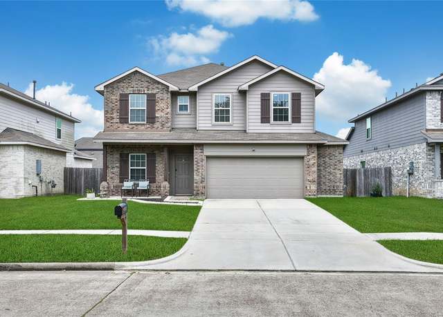 Property at 11012 32nd Ave N, Texas City, TX 77591, 4 beds, 3.5 baths