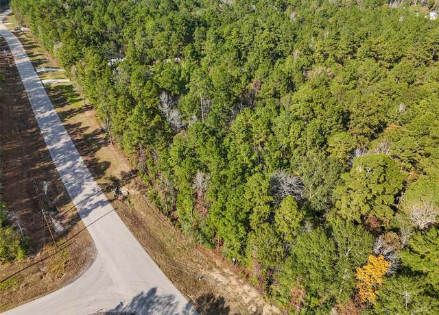 Property at 9-21-22 Windmill Rd, New Waverly, TX 77358