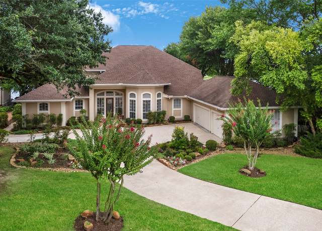 Property at 143 Waterfront Dr, Montgomery, TX 77356, 5 beds, 4.5 baths