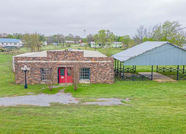 Property at 447 N Commerce, Marquez, TX 77865