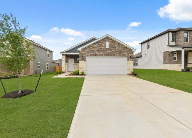 Property at 11861 Whirlaway Dr, Willis, TX 77318, 3 beds, 2 baths