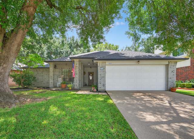 Property at 2031 Musket Ridge Dr, Richmond, TX 77406, 3 beds, 2 baths