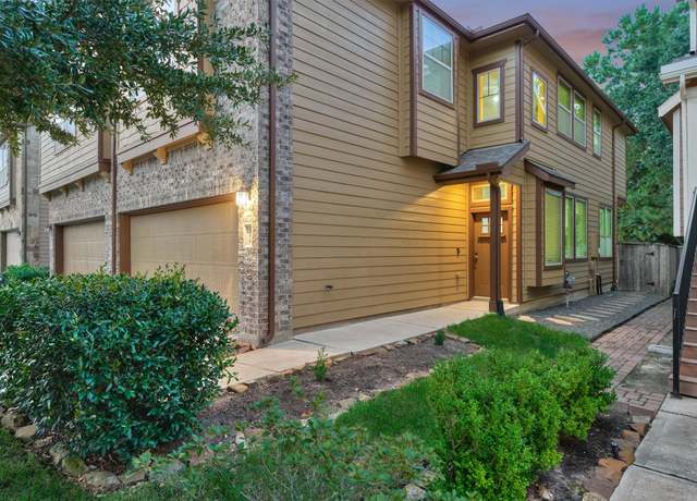 Property at 200 Cheswood Forest Dr, Montgomery, TX 77316, 3 beds, 2.5 baths