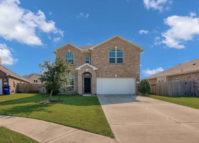 Property at 218 San Jacinto Dr, Baytown, TX 77523, 4 beds, 2.5 baths