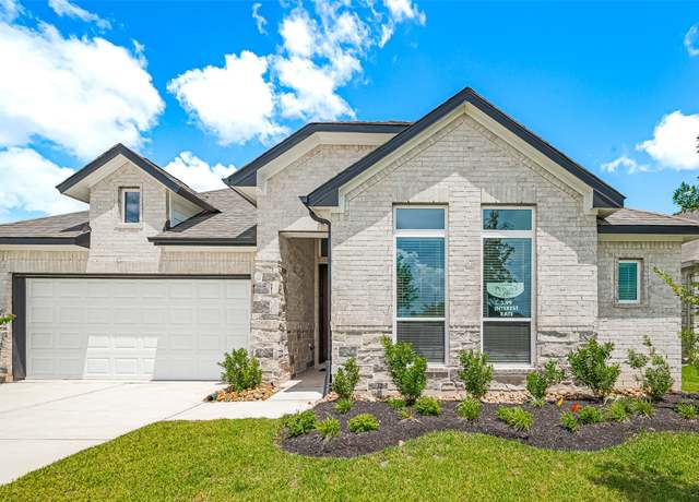 Property at 2702 Ballast Green Dr, Texas City, TX 77568, 3 beds, 2.5 baths
