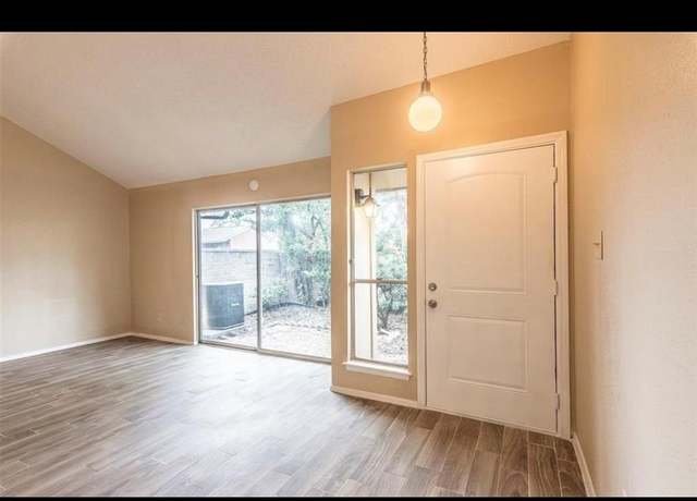 Property at 12678 Newbrook Dr #463, Houston, TX 77072, 2 beds, 1.5 baths