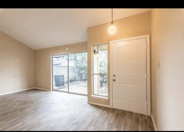 Property at 12678 Newbrook Dr #463, Houston, TX 77072, 2 beds, 1.5 baths
