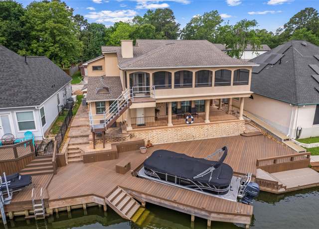Property at 13302 Northshore Dr, Montgomery, TX 77356, 3 beds, 3.5 baths