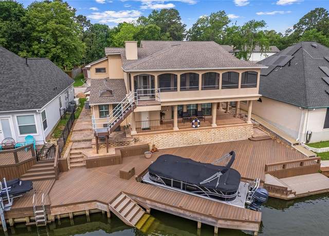 Property at 13302 Northshore Dr, Montgomery, TX 77356, 3 beds, 3.5 baths