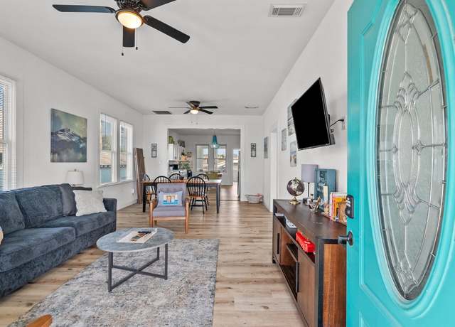 Property at 4017 Avenue L, Galveston, TX 77550, 3 beds, 2 baths