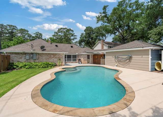 Property at 15110 Falling Creek Dr, Houston, TX 77068, 3 beds, 2.5 baths