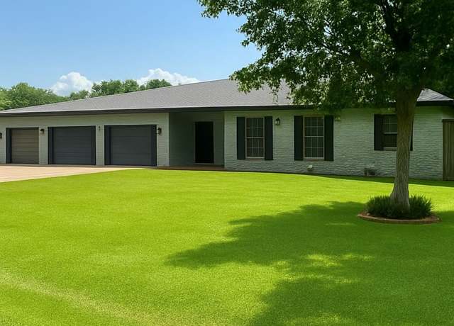 Property at 6404 Val St, Groves, TX 77619, 3 beds, 2 baths
