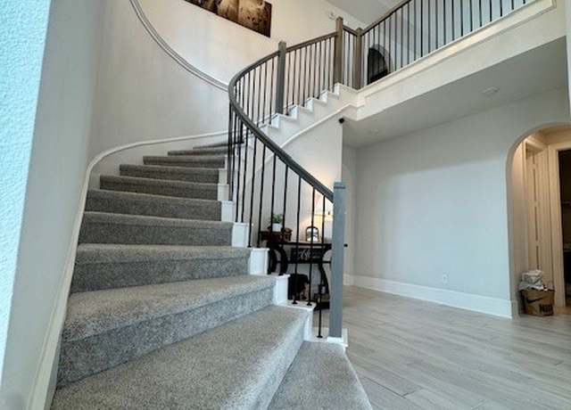 Property at 7023 Golden Groundsel Dr, Katy, TX 77493, 4 beds, 3.5 baths