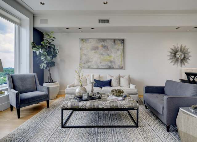 Property at 2520 Robinhood St #1012, Houston, TX 77005, 2 beds, 2.5 baths