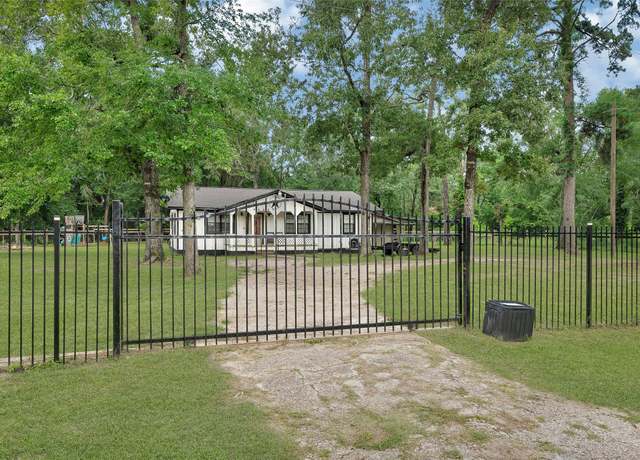 Property at 22928 Yupon St, Porter, TX 77365, 3 beds, 1.5 baths