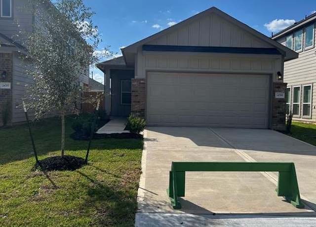 Property at 526 Emerald Thicket Ln, Huffman, TX 77336, 3 beds, 2 baths