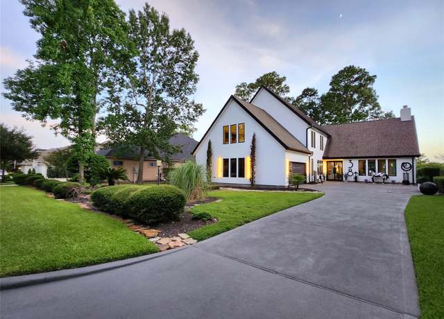 Property at 38 Fairway Park, Montgomery, TX 77356, 4 beds, 4.5 baths