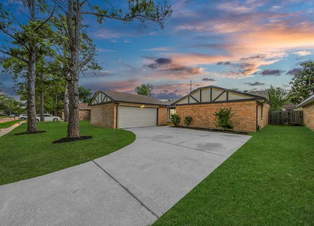 Property at 10306 Den Oak Dr, Houston, TX 77065, 3 beds, 2 baths