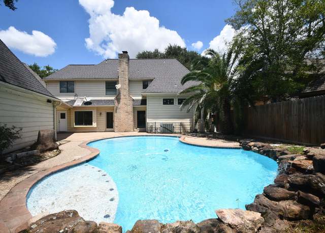 Property at 14959 Royal Birkdale St, Houston, TX 77095, 4 beds, 2.5 baths