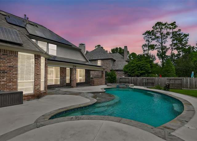 Property at 11822 Bandera Creek Ln, Humble, TX 77346, 4 beds, 3.5 baths