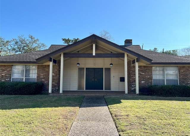 Property at 12315 Barryknoll Ln, Houston, TX 77024, 4 beds, 2 baths