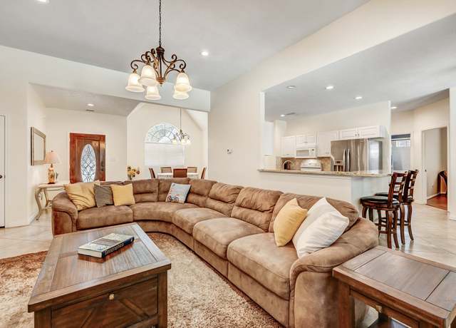 Property at 3603 Hickory Hill Ln, Montgomery, TX 77356, 4 beds, 3 baths