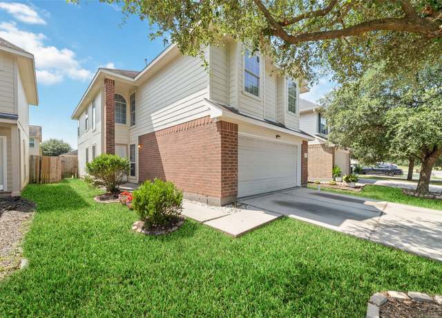 Property at 2647 Kiplands Ct, Houston, TX 77014, 4 beds, 2.5 baths