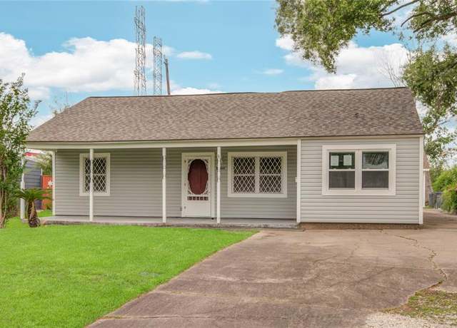 Property at 1622 Jennifer Ln, Houston, TX 77029, 3 beds, 1 bath