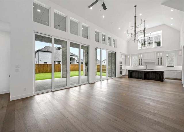 Property at 5226 Rose Ridge Dr, Fulshear, TX 77441, 6 beds, 7.5 baths