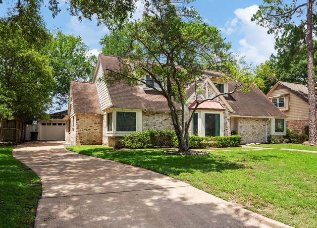 Property at 14714 Broadgreen Dr, Houston, TX 77079, 4 beds, 2.5 baths