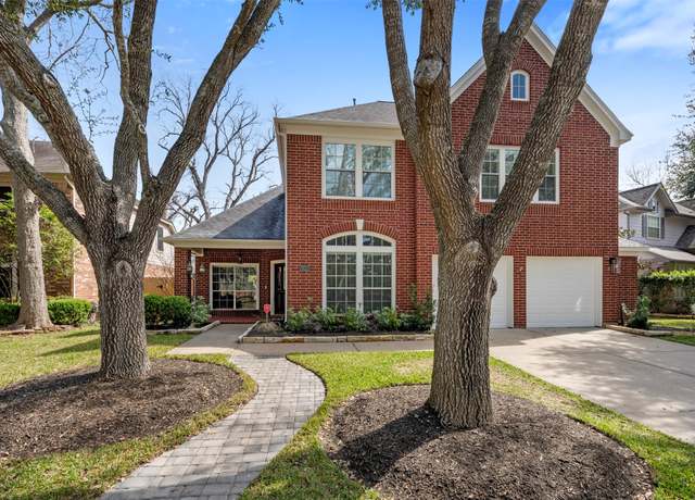 Property at 3106 Five Oaks Dr, Missouri City, TX 77459, 4 beds, 2.5 baths